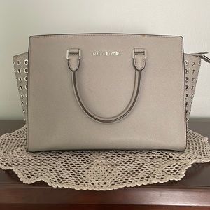 Michael Kors SELMA GROMMET